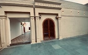 Solitaire Gardens Near Airport